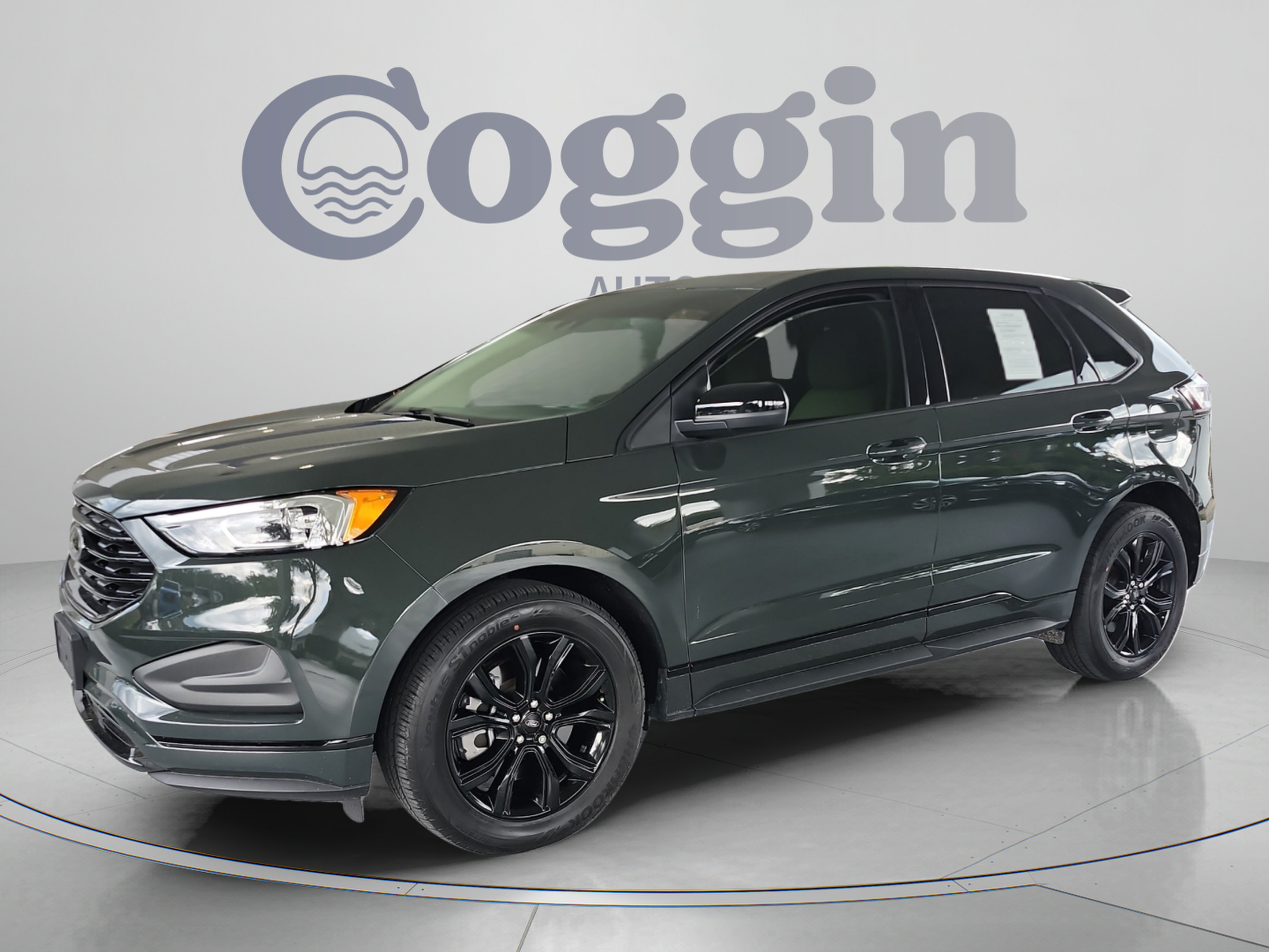 Certified 2024 Ford Edge SE w/ Black Appearance Package