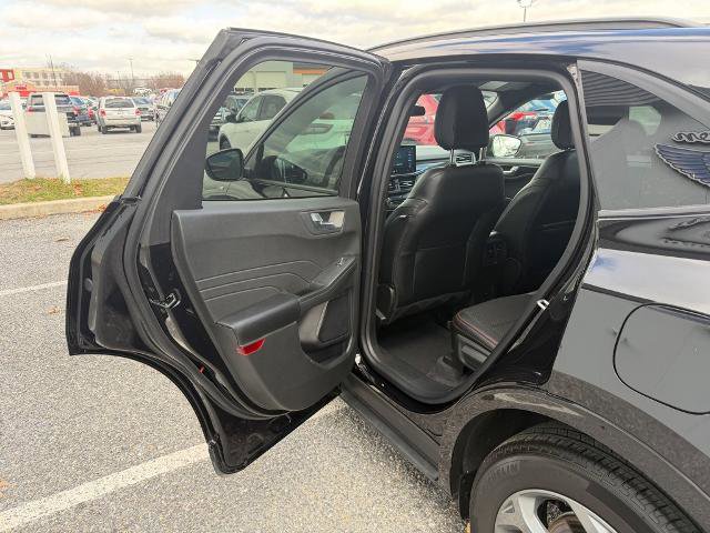 Certified 2023 Ford Escape ST-Line w/ Tech Pack #1 image 12