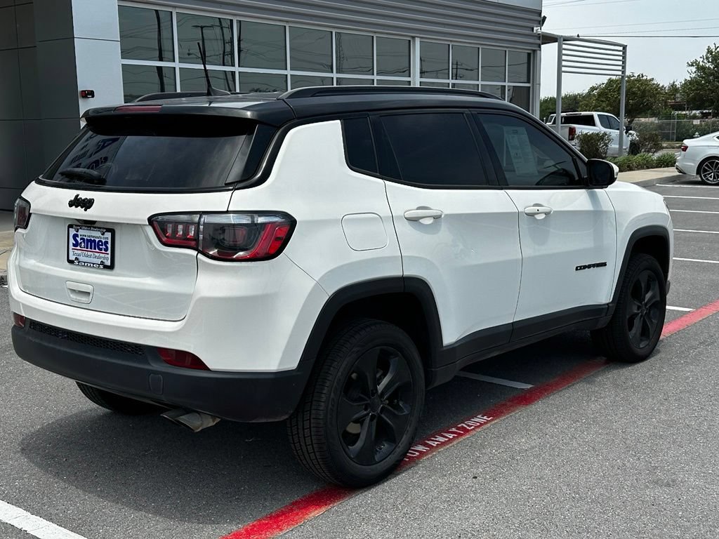 Used 2020 Jeep Compass Latitude FWD image 9