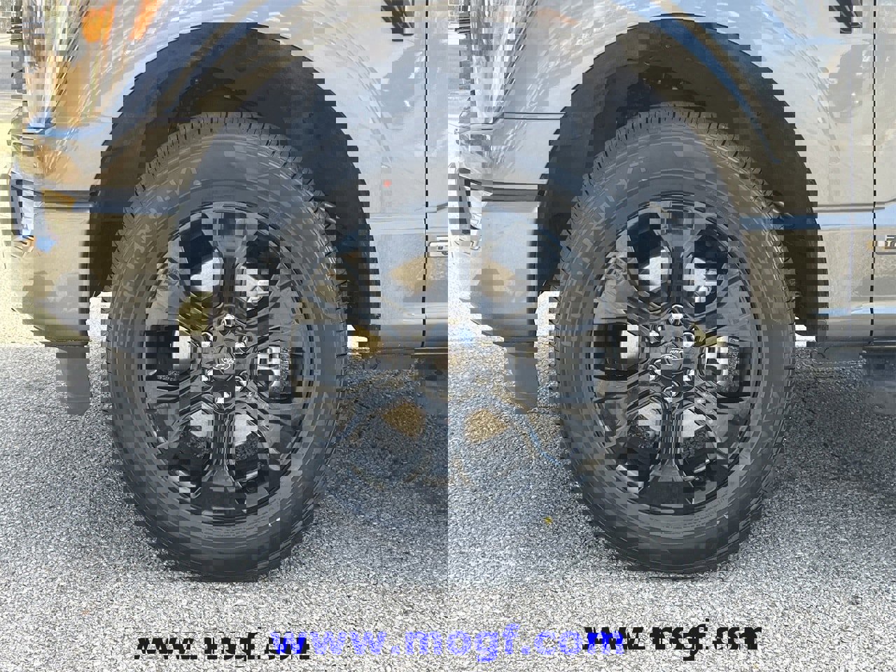 Certified 2023 Ford F150 Lariat w/ Equipment Group 502A High image 34