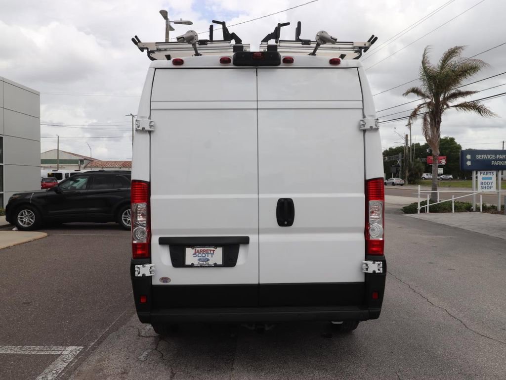 Used 2021 RAM ProMaster 2500 w/ Convenience Group image 4