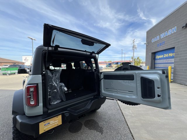 Certified 2023 Ford Bronco Big Bend w/ Sasquatch Package AWD/4WD image 22