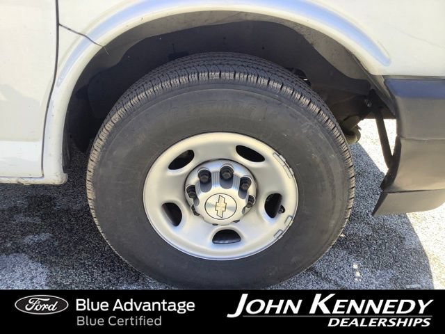 Used 2021 Chevrolet Express 2500 w/ Driver Convenience Package RWD image 25