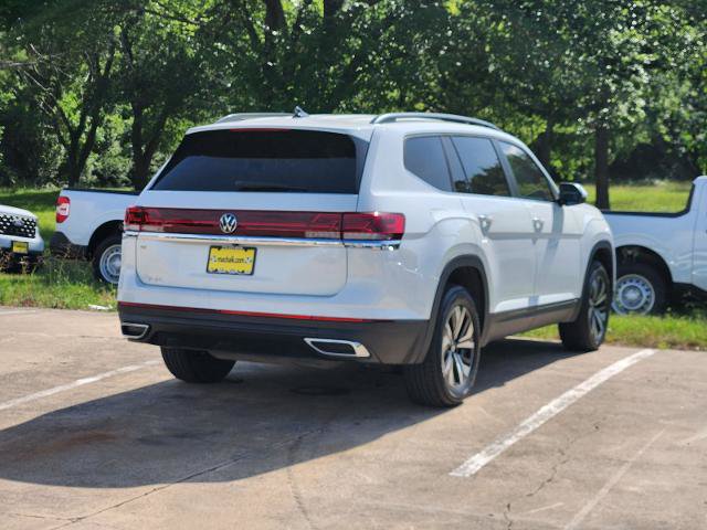 Used 2024 Volkswagen Atlas SE FWD image 4