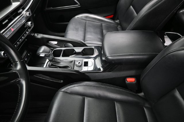 Used 2025 Kia Telluride S FWD image 26