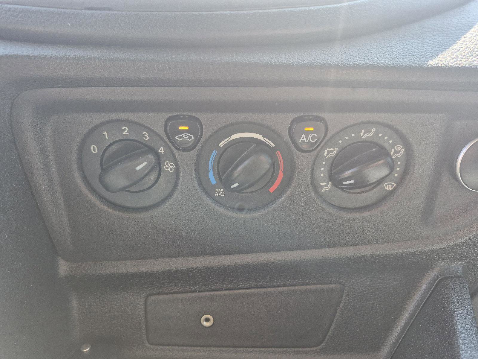 Certified 2019 Ford Transit 350 XL image 15