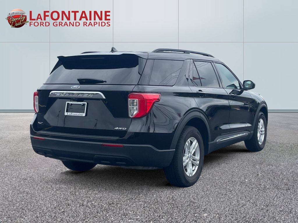 Certified 2023 Ford Explorer XLT AWD/4WD image 7