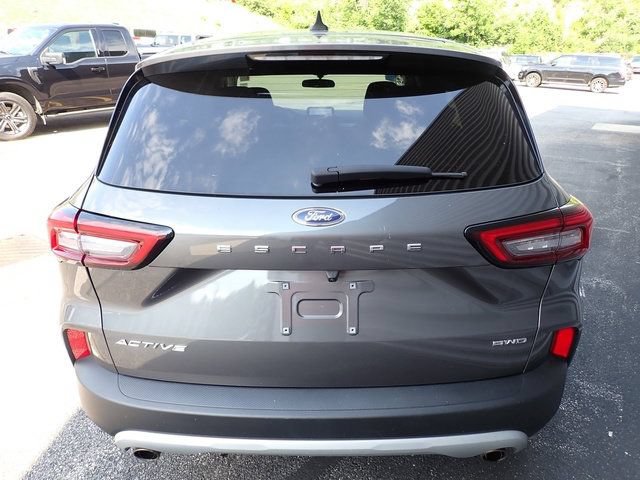 Certified 2023 Ford Escape Active AWD/4WD image 6