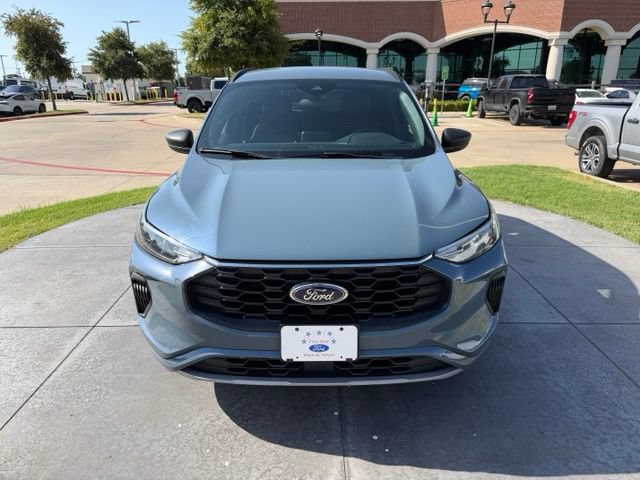 Certified 2024 Ford Escape ST-Line FWD image 2