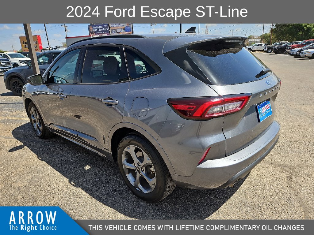 Certified 2024 Ford Escape ST-Line FWD image 8