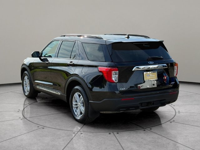 Certified 2023 Ford Explorer XLT w/ Class IV Trailer Tow Package AWD/4WD image 9