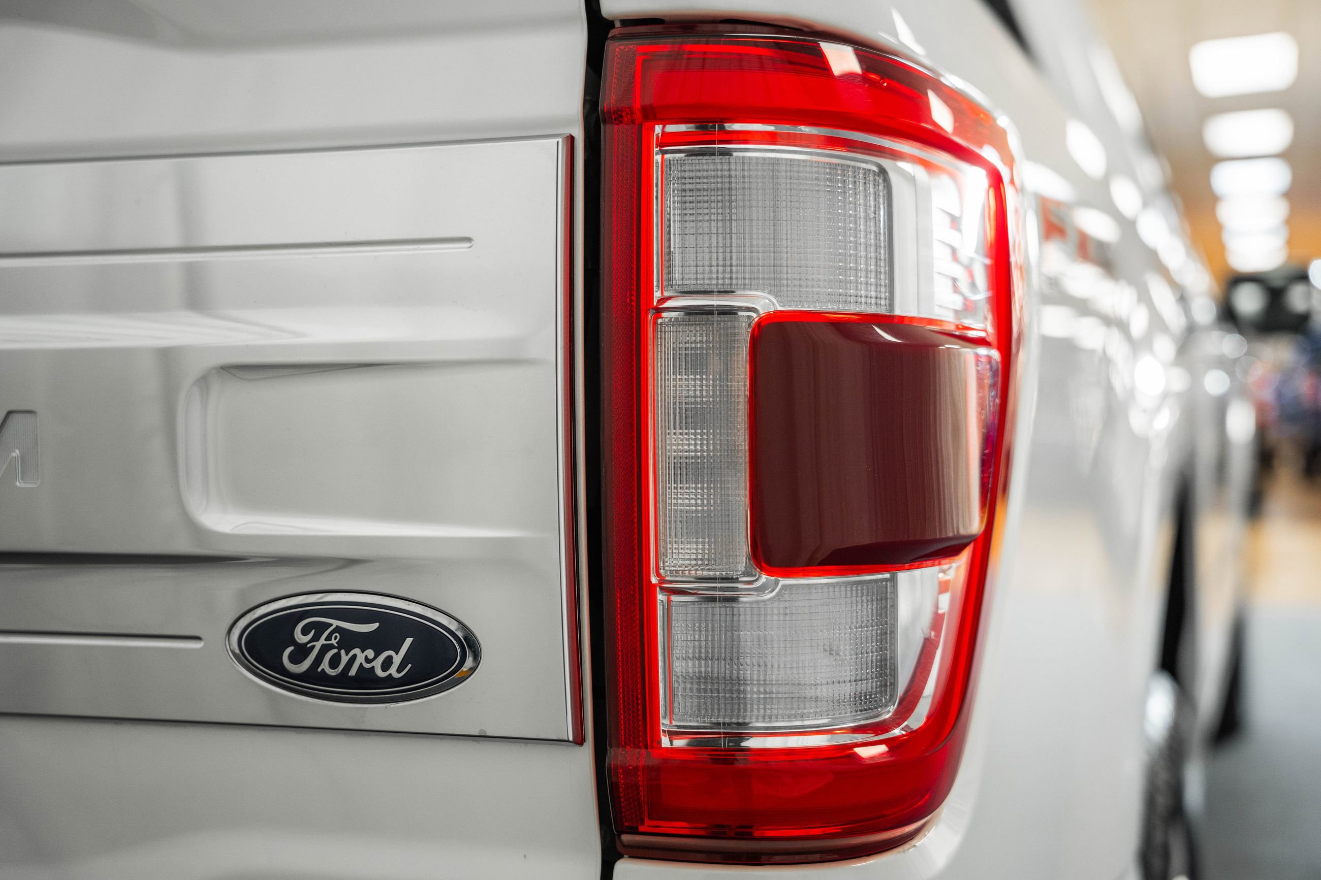 Certified 2023 Ford F150 Platinum w/ FX4 Off-Road Package image 7