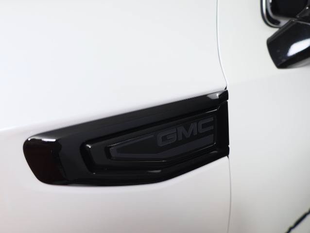 Used 2023 GMC Yukon XL SLT w/ SLT Premium Package AWD/4WD image 31