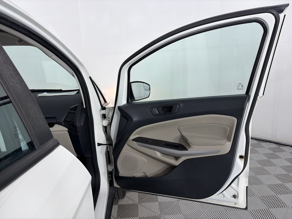 Certified 2018 Ford EcoSport S AWD/4WD image 18