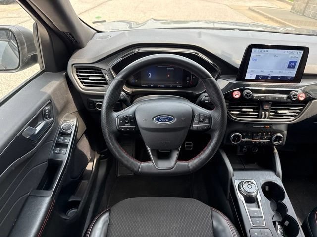 Certified 2024 Ford Escape ST-Line AWD/4WD image 19