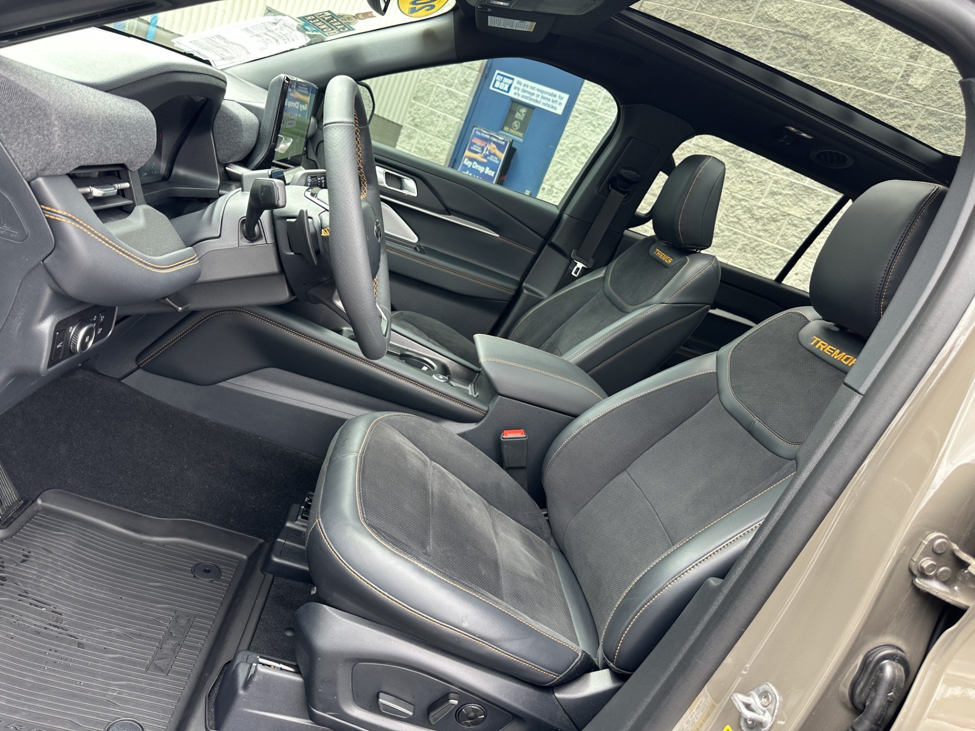 Certified 2026 Ford Explorer Tremor w/ Tremor Ultimate Package AWD/4WD image 10