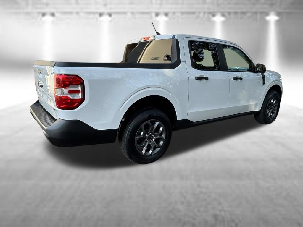 Certified 2023 Ford Maverick XLT FWD image 4