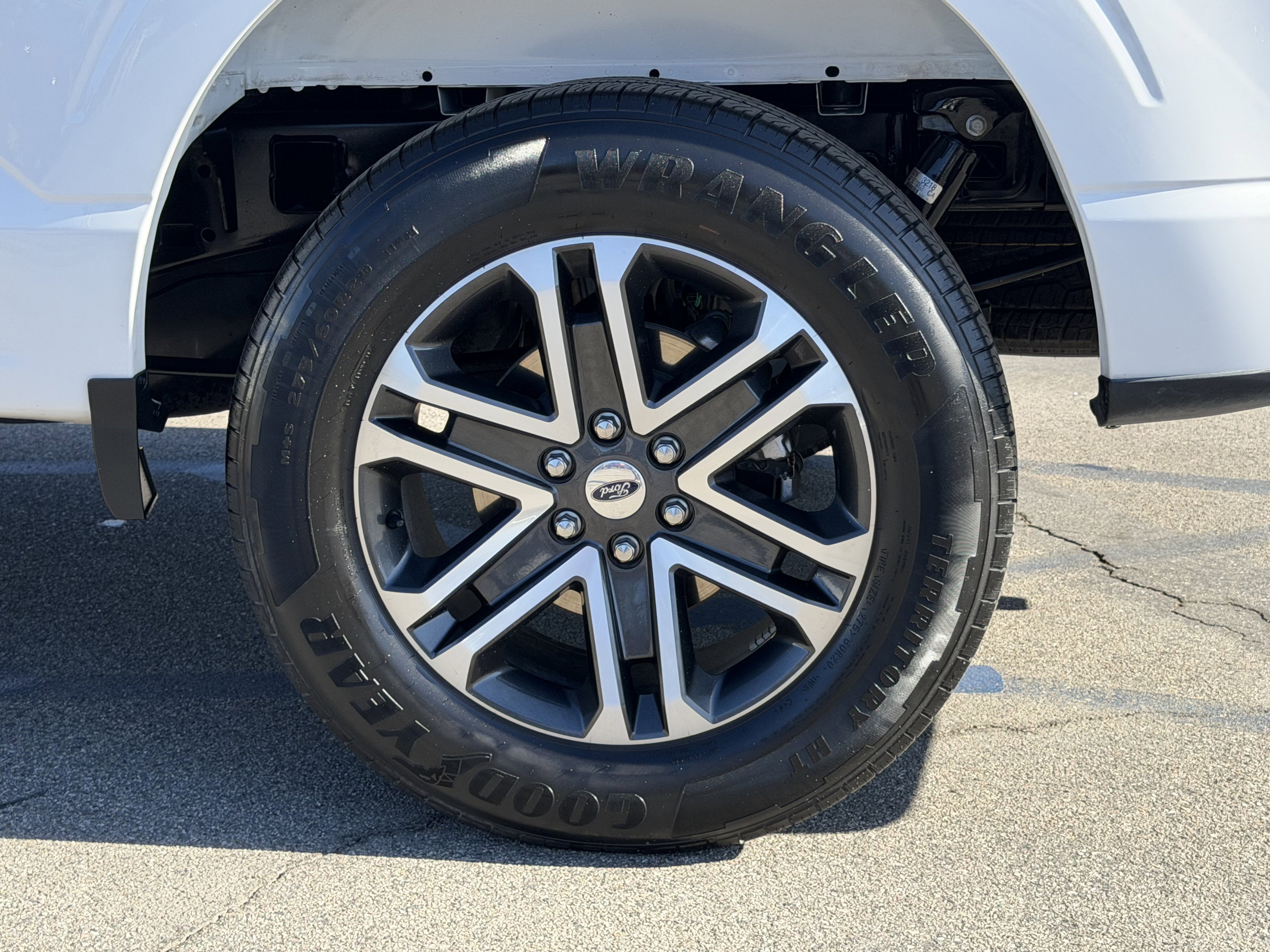 Certified 2023 Ford F150 XL w/ STX Appearance Package RWD image 10