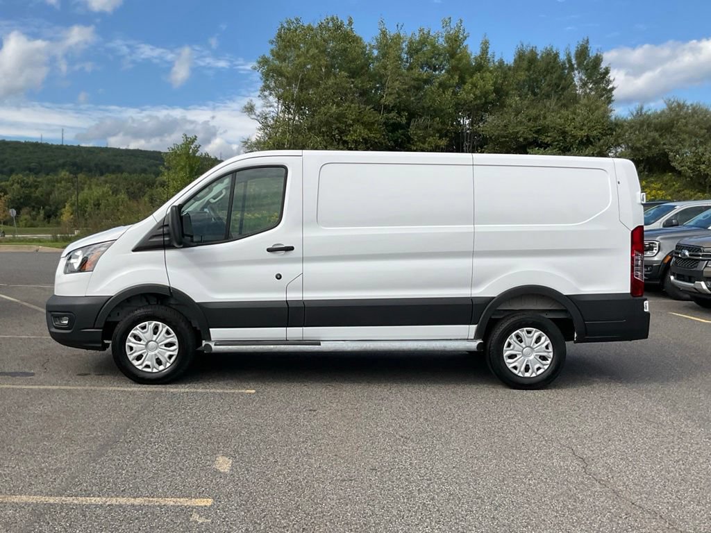 Certified 2025 Ford Transit 250 Low Roof w/ Exterior Upgrade Package RWD image 22