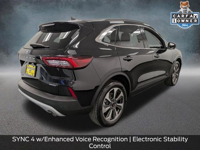 Certified 2024 Ford Escape Platinum image 2