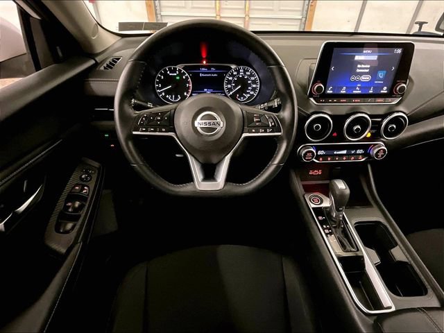 Used 2020 Nissan Sentra SV w/ Trunk Package FWD image 5