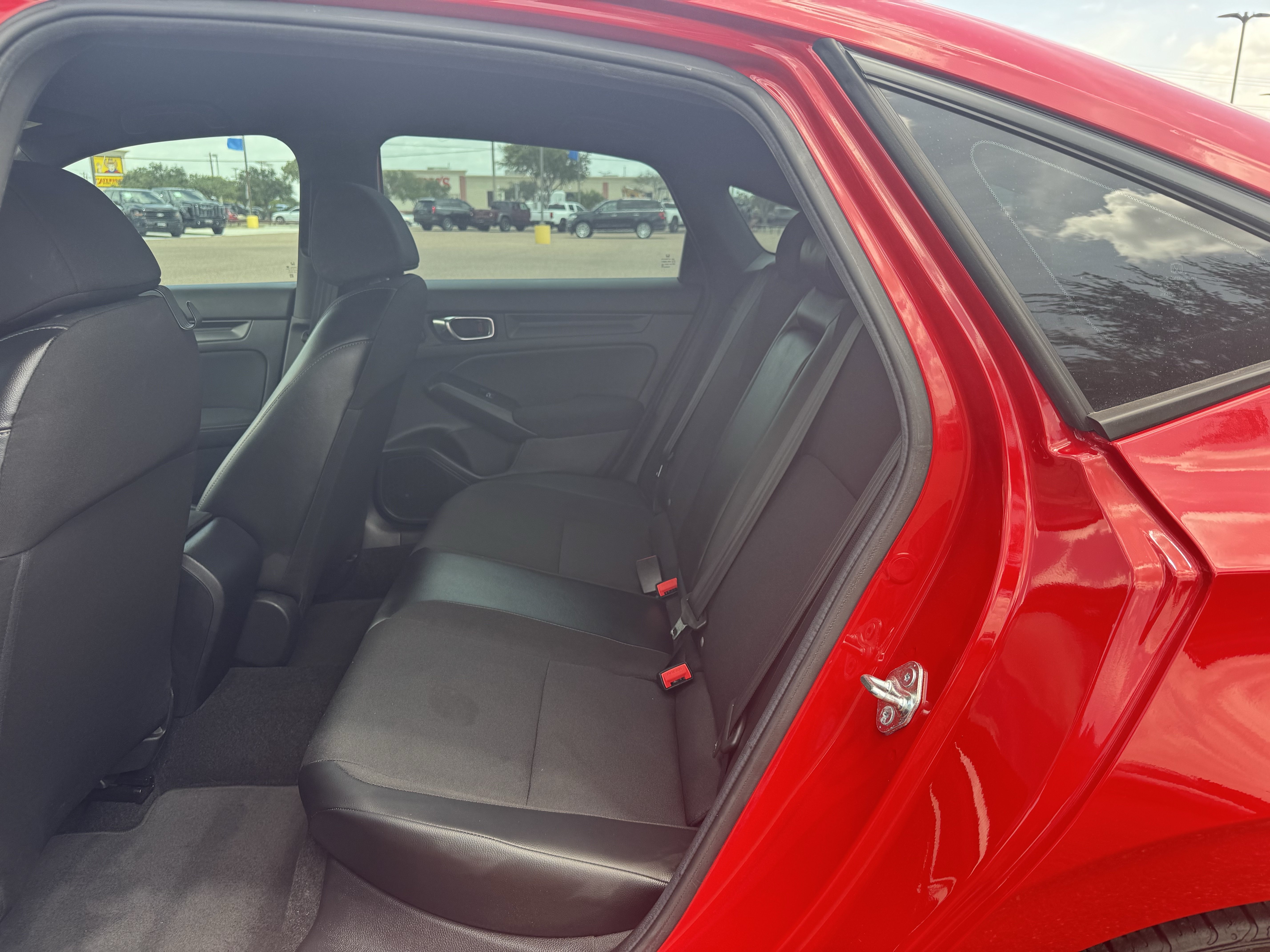 Used 2025 Honda Civic Sport image 23