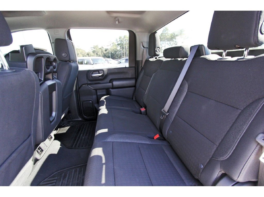 Used 2026 Chevrolet Silverado 2500 Custom w/ Custom Value Package AWD/4WD image 14