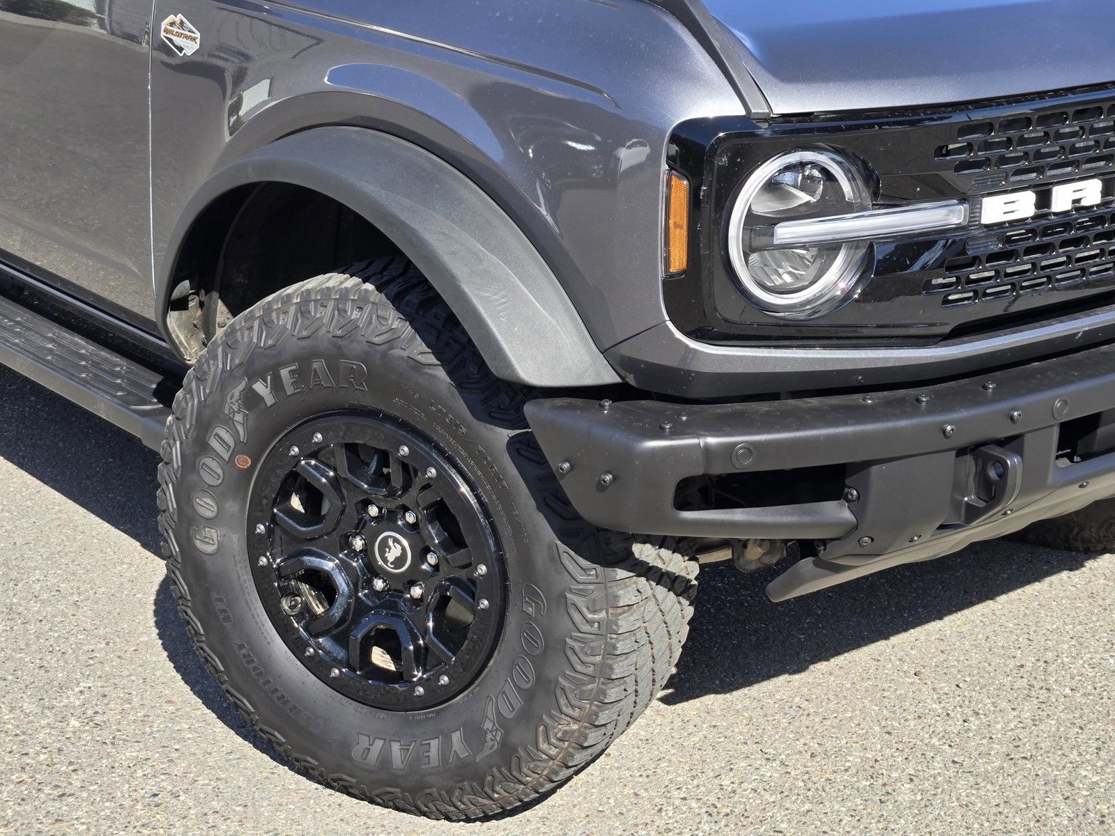 Certified 2023 Ford Bronco Wildtrak image 9