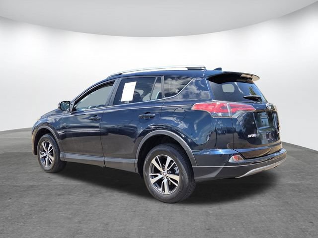 Used 2018 Toyota RAV4 XLE FWD image 5