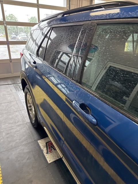 Certified 2023 Ford Explorer XLT AWD/4WD image 10