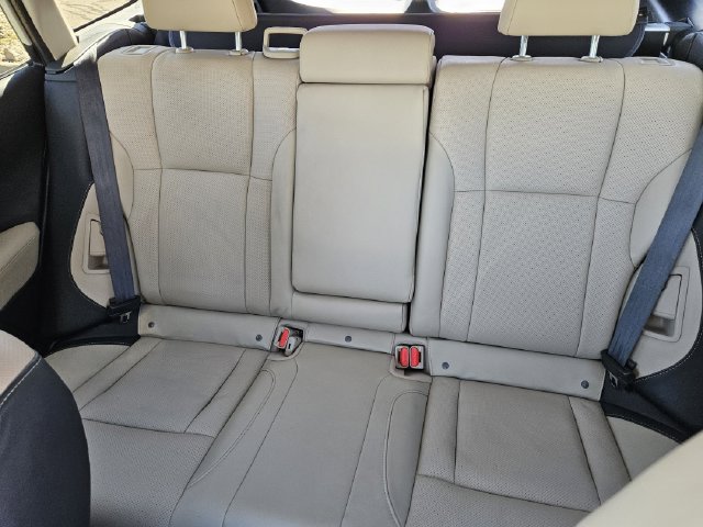 Used 2022 Subaru Outback Limited AWD/4WD image 16