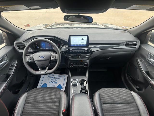 Certified 2025 Ford Escape ST-Line image 16
