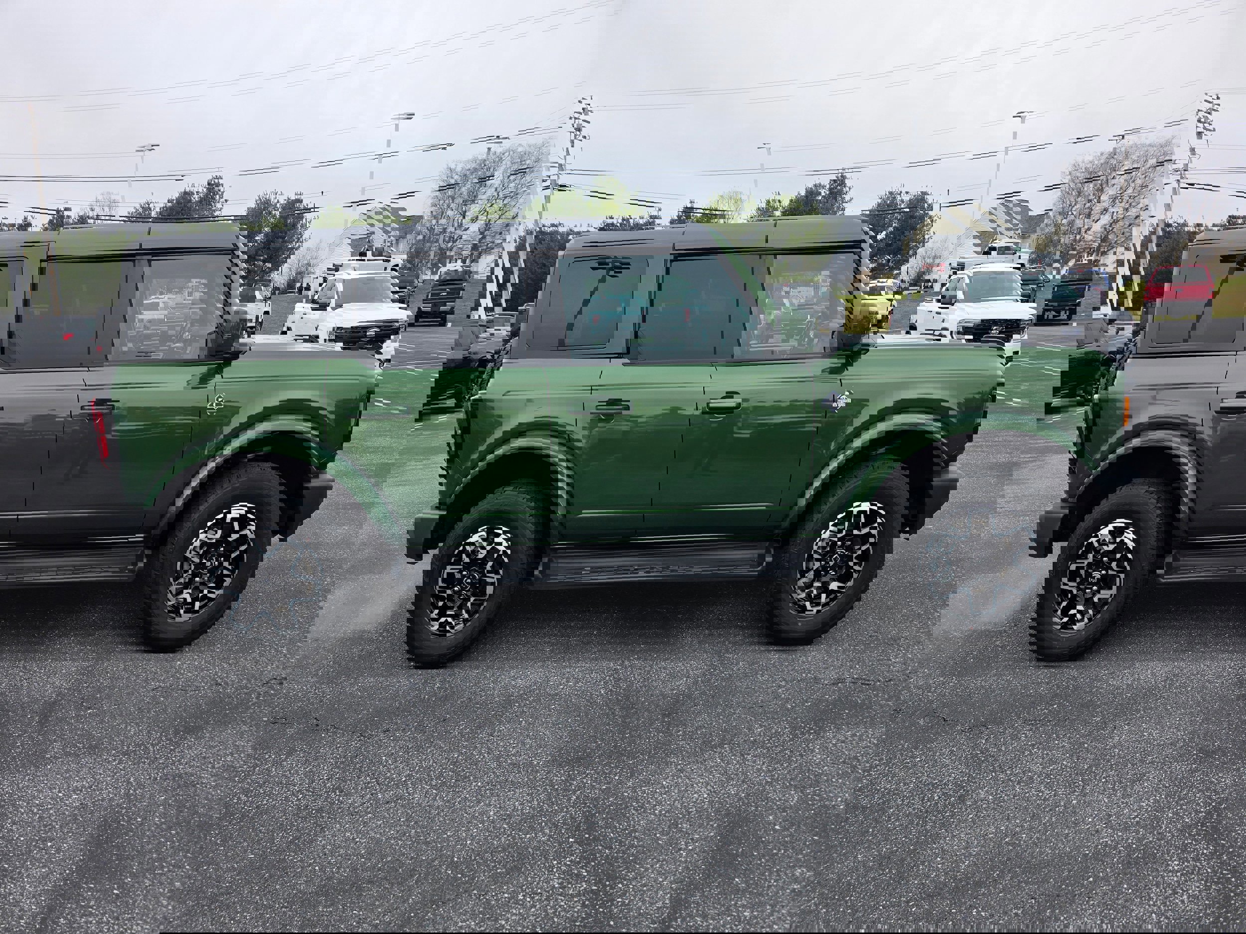 Certified 2025 Ford Bronco Outer Banks image 2