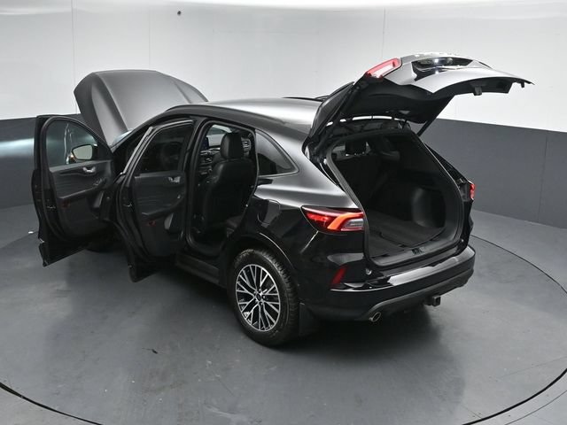 Certified 2024 Ford Escape ST-Line Select w/ Class II Trailer Tow Package AWD/4WD image 51