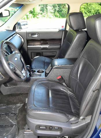 Certified 2017 Ford Flex SEL w/ Equipment Group 202A AWD/4WD image 11