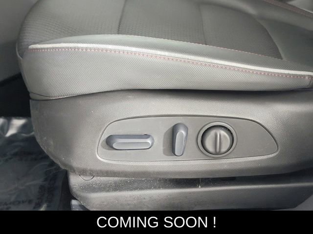 Used 2023 Chevrolet TrailBlazer RS w/ Convenience Package image 14