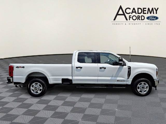 Certified 2025 Ford F350 XLT AWD/4WD image 7