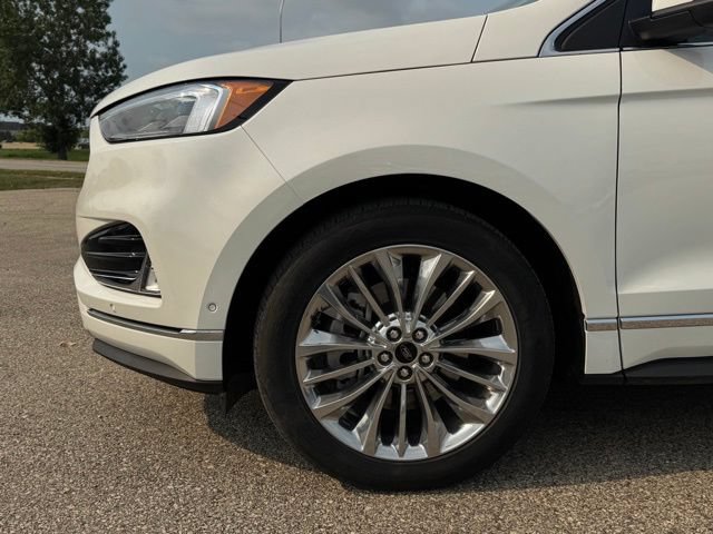Certified 2024 Ford Edge Titanium w/ Titanium Elite Package AWD/4WD image 39