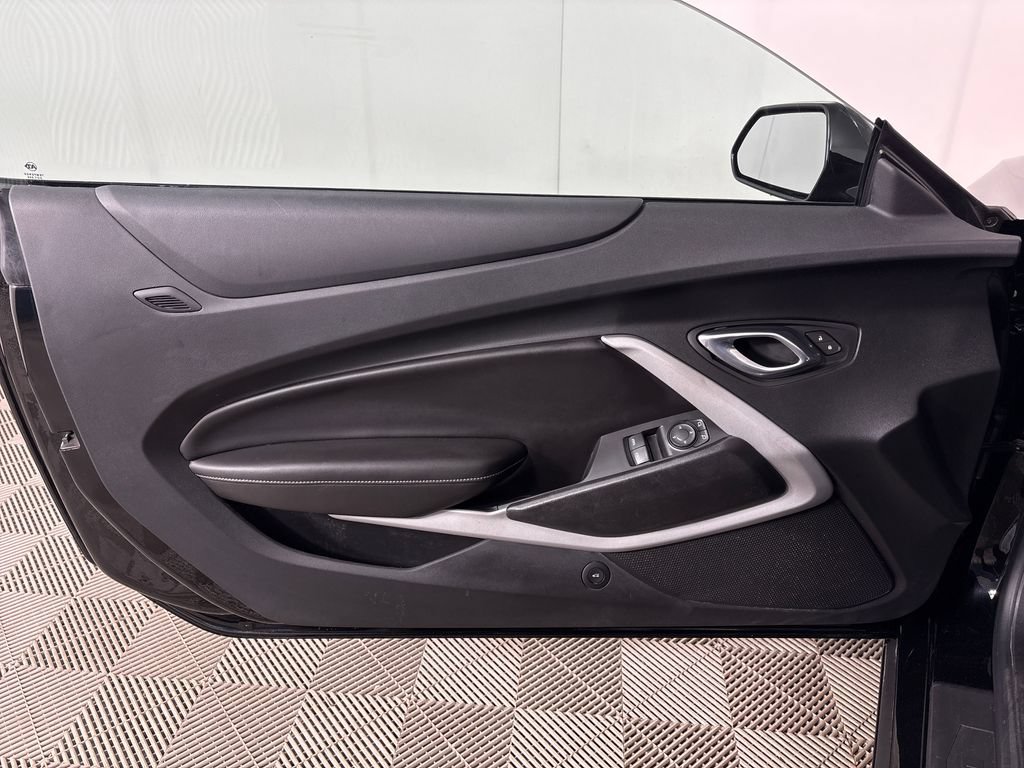 Used 2019 Chevrolet Camaro LT RWD image 16