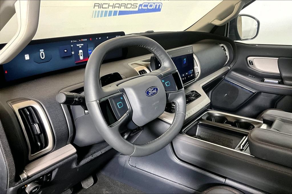 Certified 2025 Ford Expedition Max Active AWD/4WD image 10