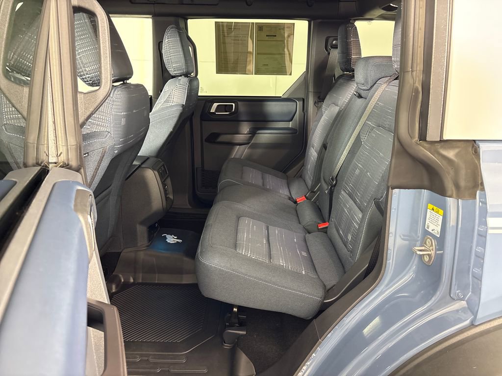 Certified 2025 Ford Bronco Heritage Edition AWD/4WD image 30