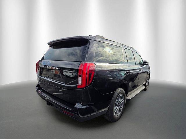 Certified 2025 Ford Expedition Active AWD/4WD image 4