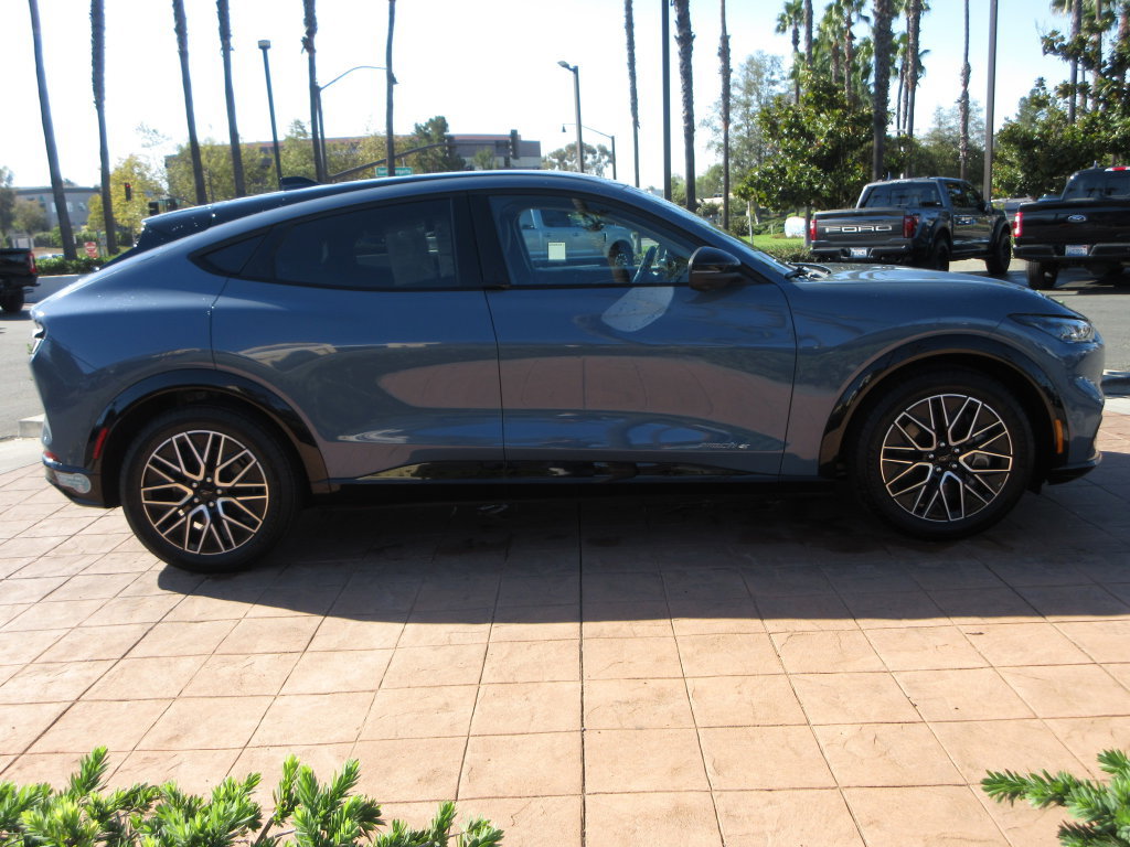Certified 2024 Ford Mustang Mach-E Premium RWD image 5