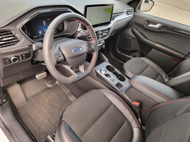 Certified 2023 Ford Escape ST-Line w/ Tech Pack #1 FWD image 19