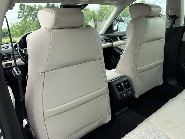 Used 2022 Honda Accord EX-L image 19