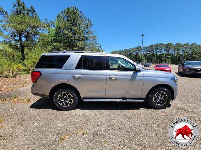 Certified 2023 Ford Expedition XLT AWD/4WD image 6