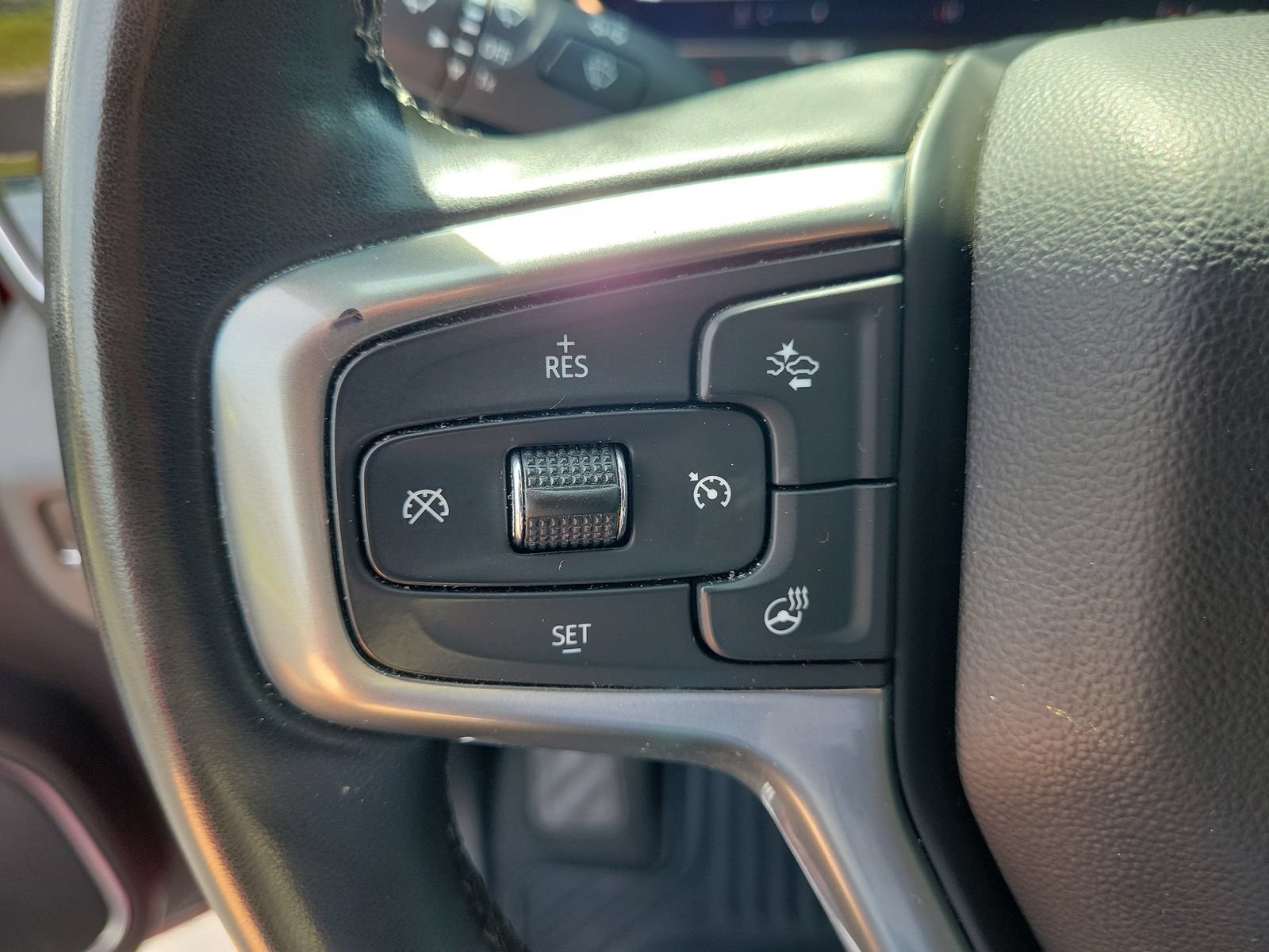 Used 2024 Chevrolet Silverado 1500 RST AWD/4WD image 20