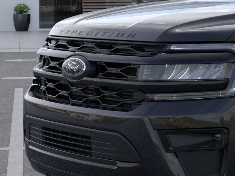 Certified 2024 Ford Expedition Limited RWD image 17