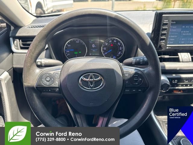 Used 2020 Toyota RAV4 LE w/ All Weather Liner Package AWD/4WD image 16