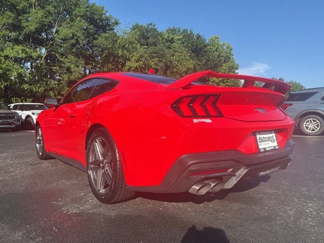 Certified 2025 Ford Mustang Premium RWD image 3